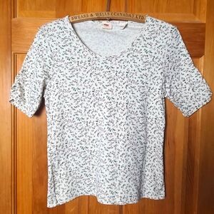 Levis Infinity Floral Ballet Top Short Sleeve 100% Cotton Size Large